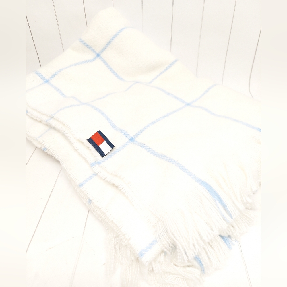 Tommy Hilfiger White and Blue Plaid Blanket